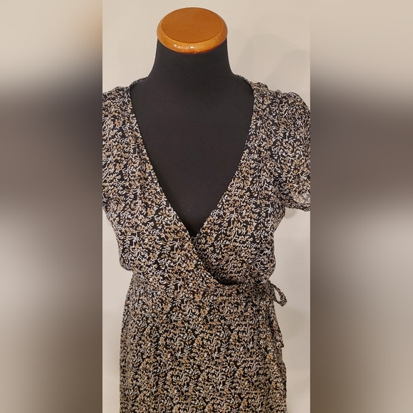 Abercrombie & Fitch Women's S Ditsy Floral Print Prairi Cottage-Core Wrap Dress - Picture 4 of 8